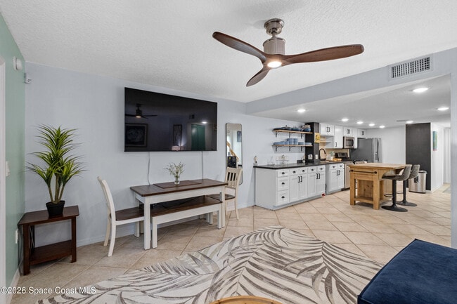 Building Photo - 519 Washington Ave