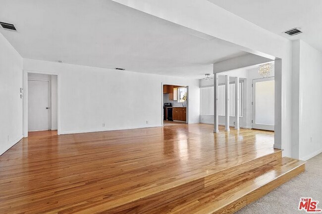 Building Photo - 4845 Imlay Ave