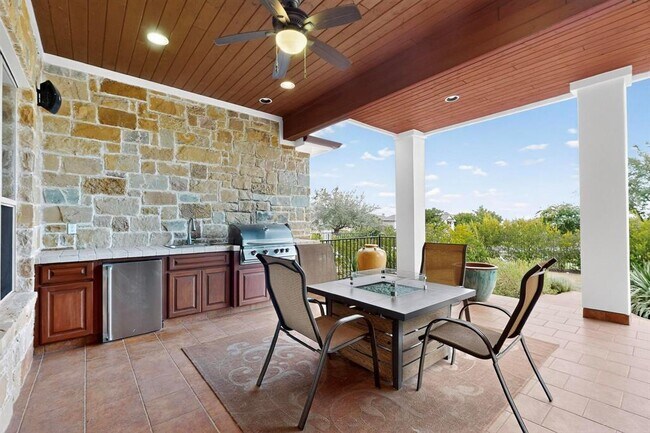 Building Photo - 102 Kildrummy Ln