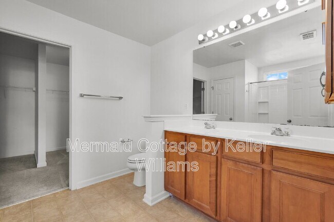 Building Photo - 25 Pennyroyal Way