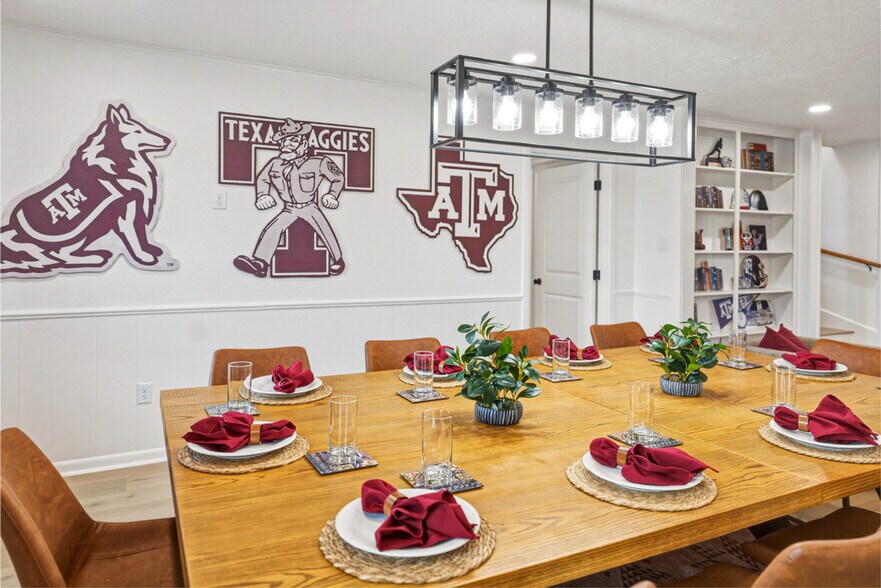 Building Photo - 1303 Langford St