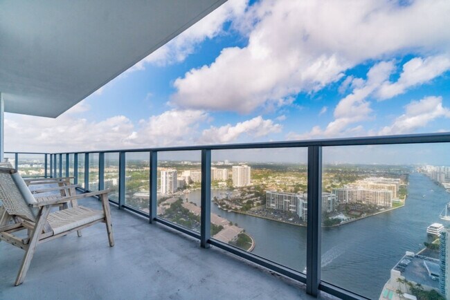 Building Photo - 4112 Jimmy Buffett Mem Hwy