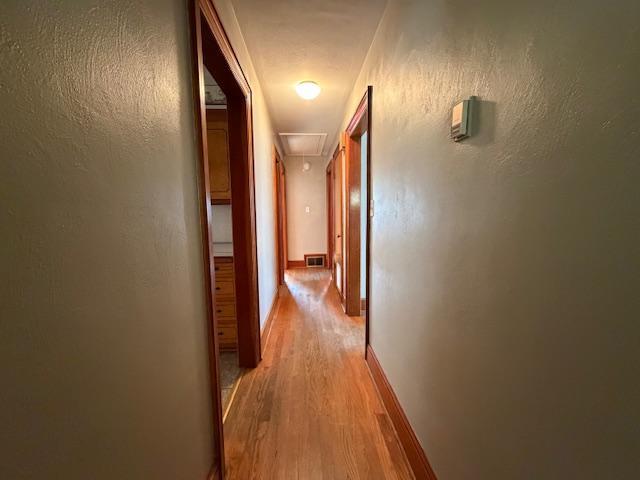 Building Photo - 145 Center St