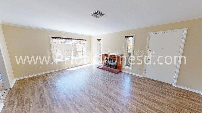 Building Photo - 10512 Caminito Westchester