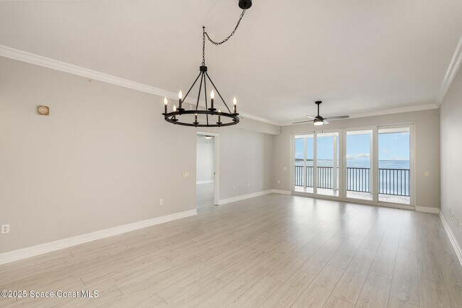 Building Photo - 93 Delannoy Ave