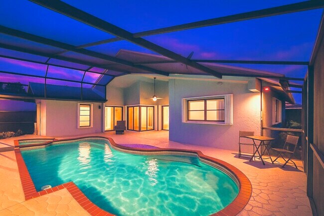 Building Photo - 11508 Clear Creek Pl