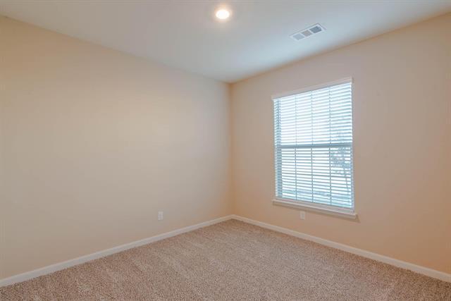 Building Photo - 316 Tranquil Ln