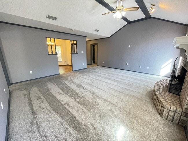 Building Photo - 112 Brookway Dr