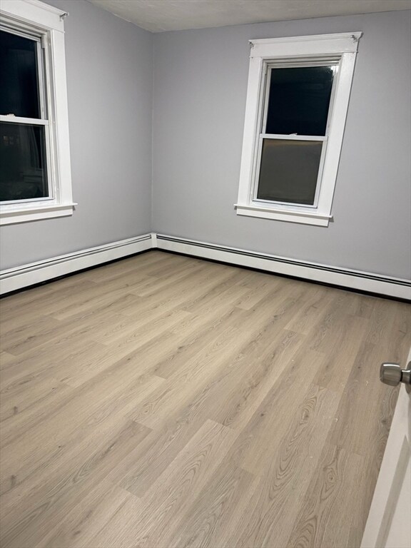 Building Photo - 423 Worcester St