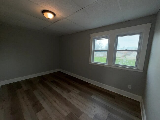 Building Photo - 477 23rd St