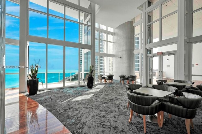 Building Photo - 18101 Collins Ave