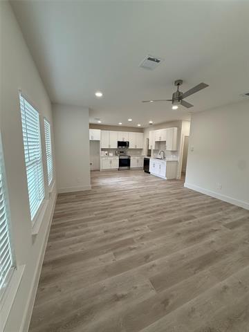 Building Photo - 144 Pinkie Holmes Dr