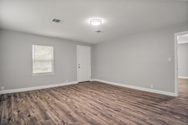 Building Photo - 4418 Galesburg St