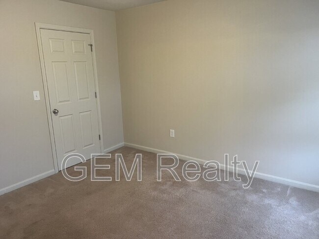 Building Photo - 35122 Saba Pl
