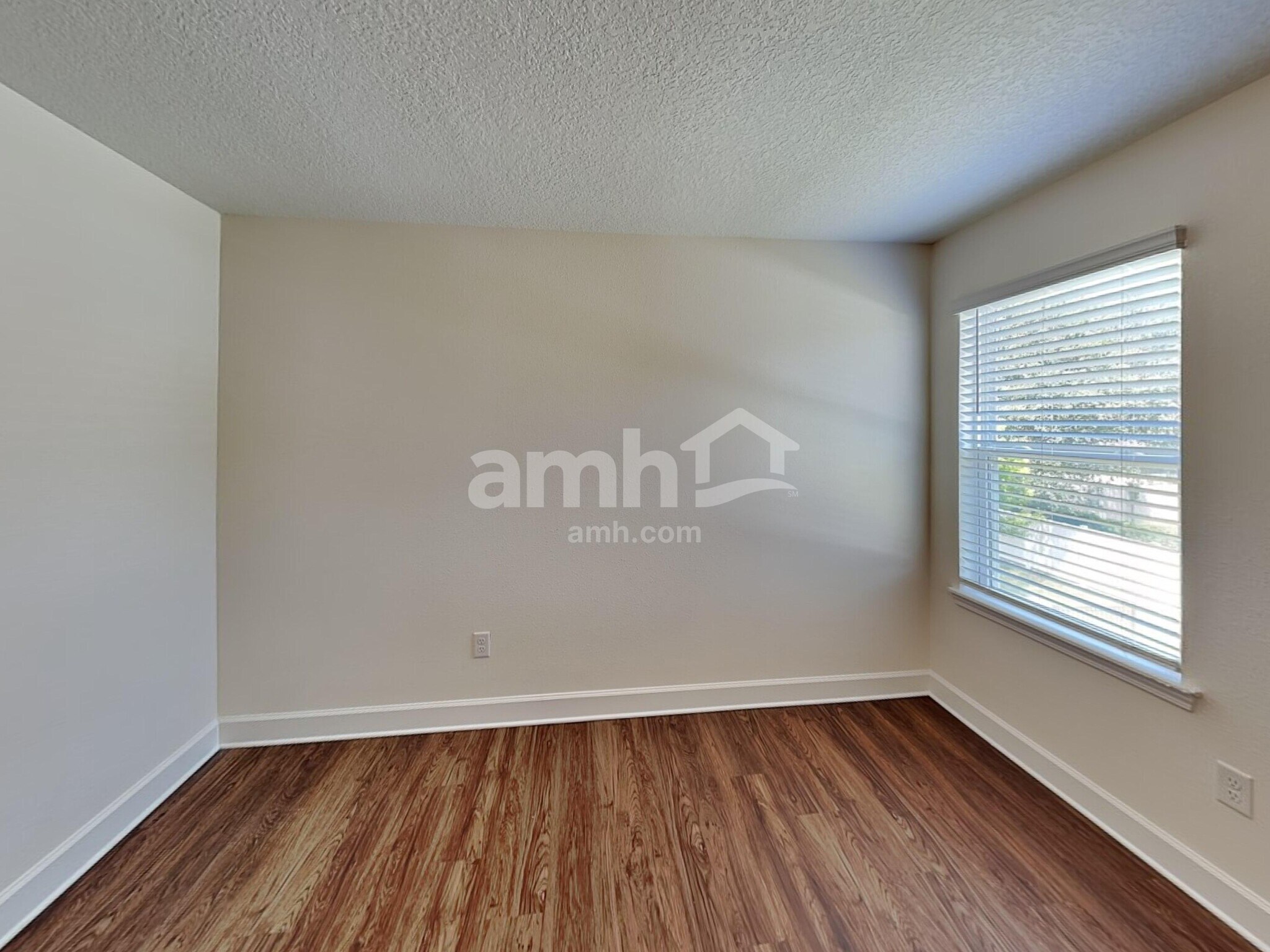 Building Photo - 105 Moultrie Crossing Ln