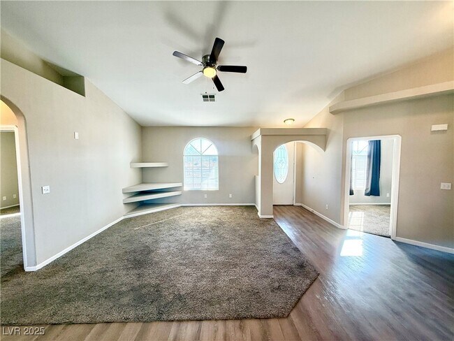 Building Photo - 2370 Deadwood St