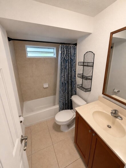 Building Photo - 4251 NW 5th St