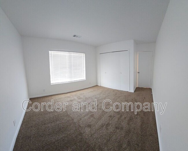 Building Photo - 120 17th St SE