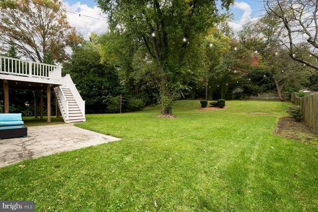 Building Photo - 12204 Sir Lancelot Dr