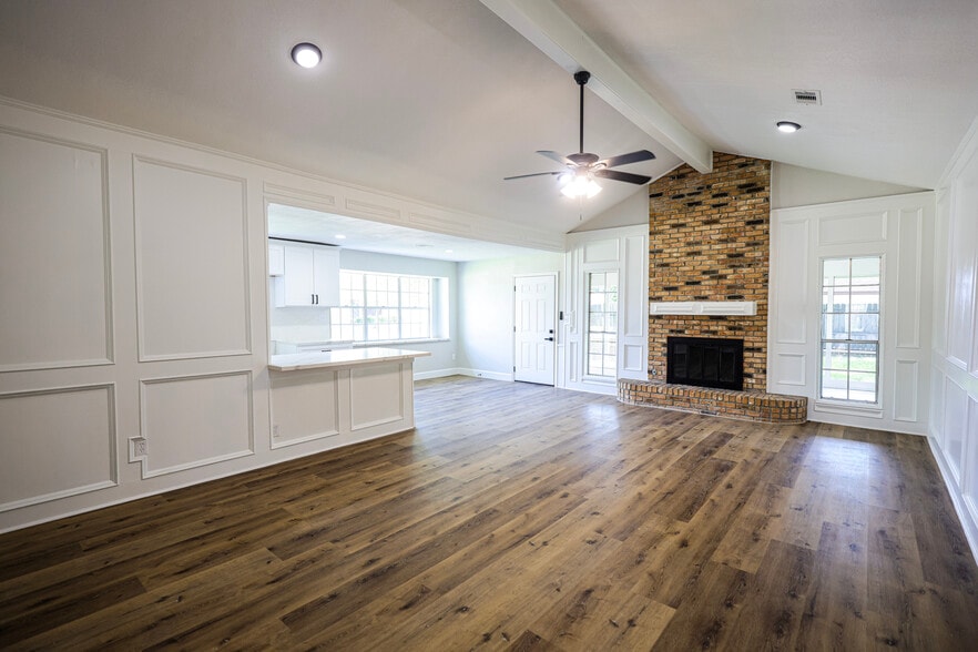 Building Photo - 51 Sweetgum Ct