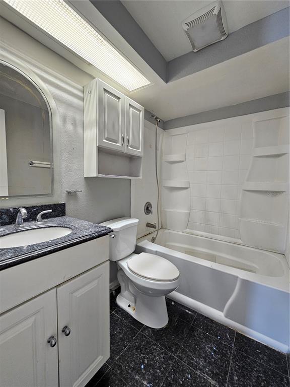 Building Photo - 3029 Kilburn Rd