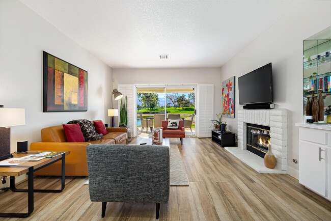 Building Photo - 139 Villa Ct