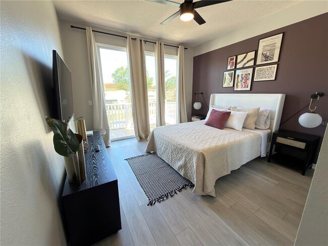 Building Photo - 734 Monroe Cir