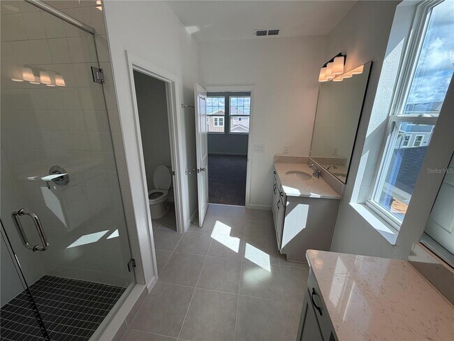 Building Photo - 17334 Beachgrass Aly