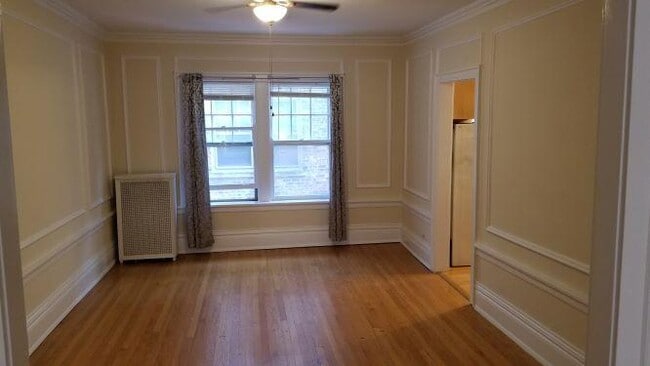 Building Photo - 222 N Oak Park Ave