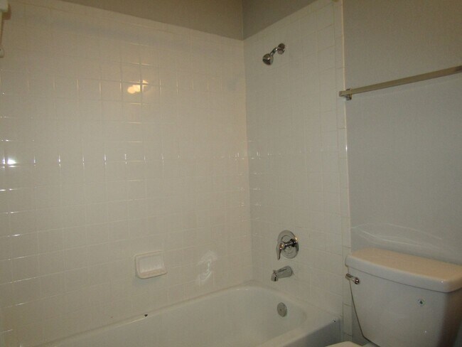 Building Photo - 8909 Schick Rd