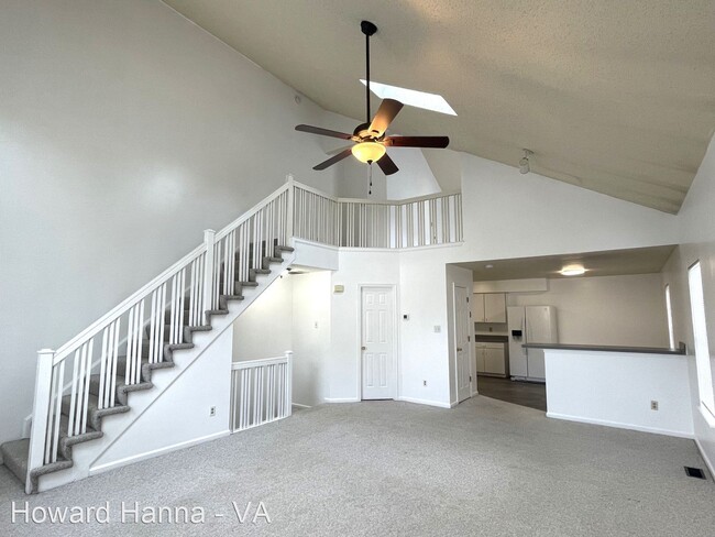 Building Photo - 3 br, 2.5 bath House - 627 Sail Fish Quay
