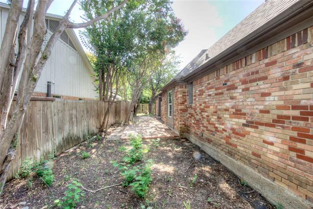 Building Photo - 10630 Sandpiper Ln