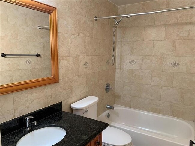 Building Photo - 7134 Southgate Blvd