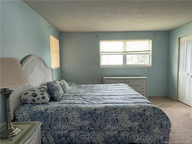 Building Photo - 2950 SE Ocean Blvd