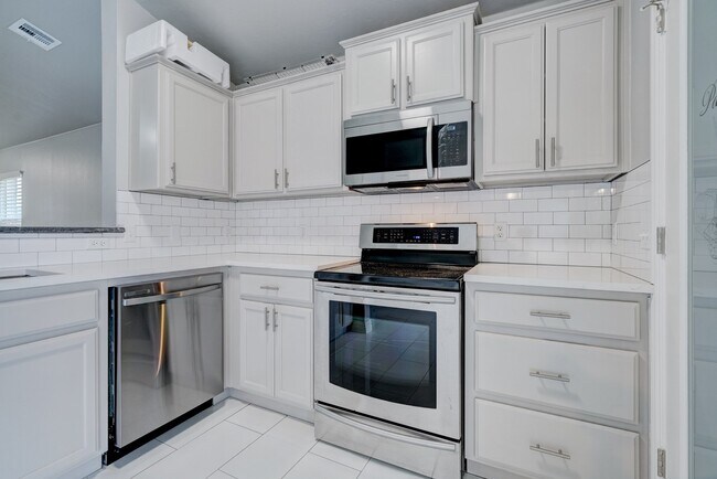 Building Photo - 2809 Frost Ln