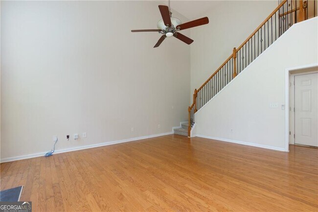 Building Photo - 808 Plaintain Dr