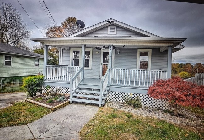 Building Photo - 1216 Kentucky Ave