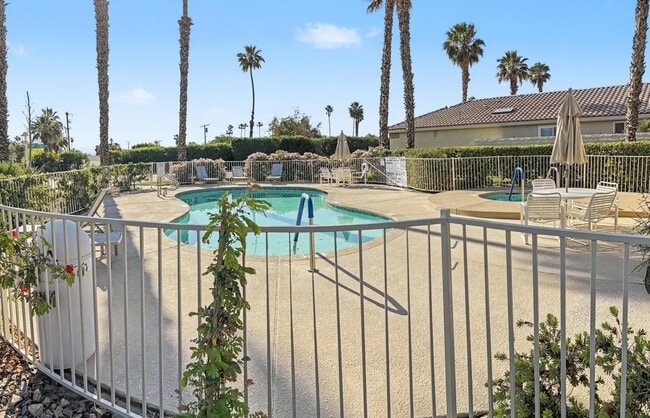 Building Photo - 76915 Turendot St