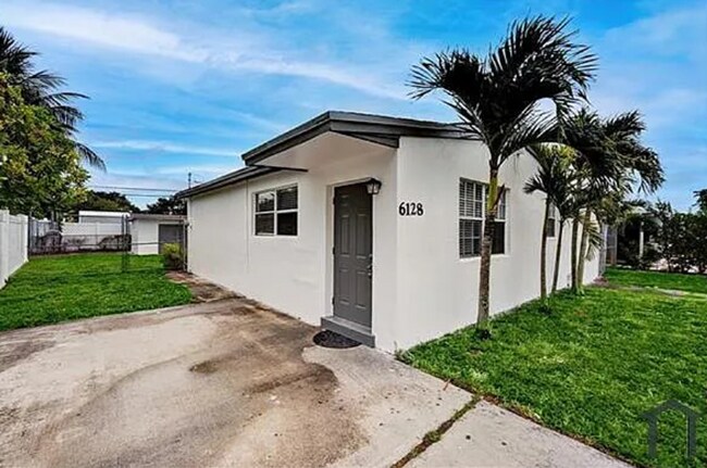 Primary Photo - Charming 4-Bedroom Home in Margate, FL – Security Deposit Special: Only $1,500 with Approved Credit!