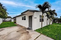 Building Photo - Charming 4-Bedroom Home in Margate, FL – S...