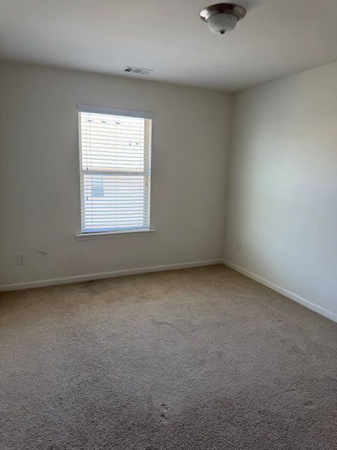 Building Photo - Beautiful Nearly New Townhome at Renaissance at South Park