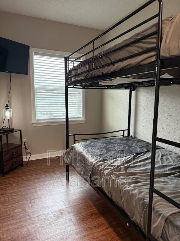 Building Photo - 9921 Pulaski Pike