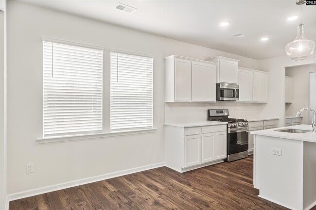 Building Photo - 1021 Skidaway Dr