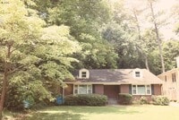 Building Photo - 1932 Lebanon Dr NE