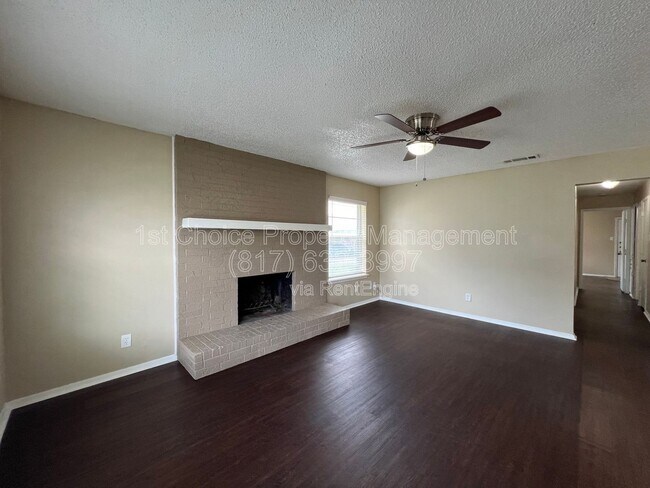 Building Photo - 7041 Crosstimbers Ln