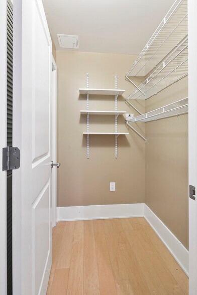 Building Photo - 2818 Connecticut Ave NW