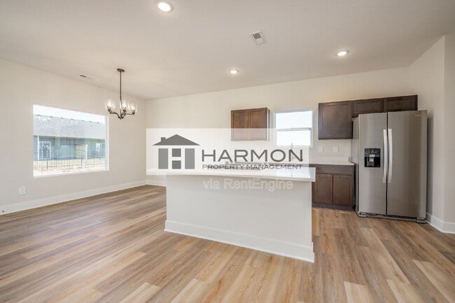 Building Photo - 2078 N Reece Ct