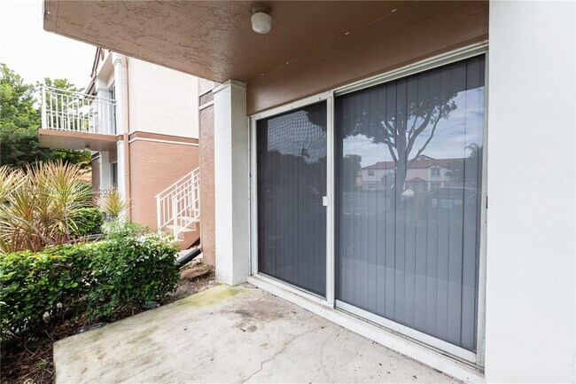 Building Photo - 11266 SW 12th St