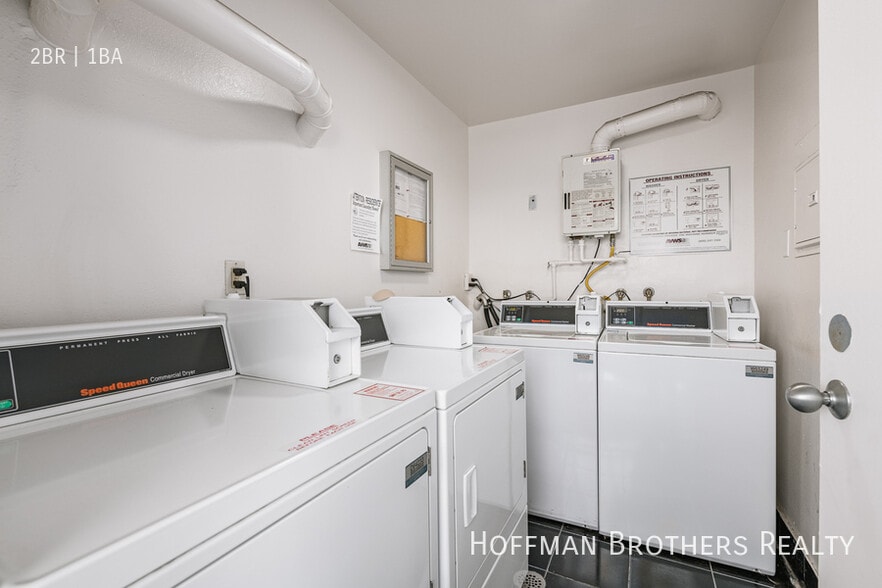 Building Photo - 5533 Barton Ave