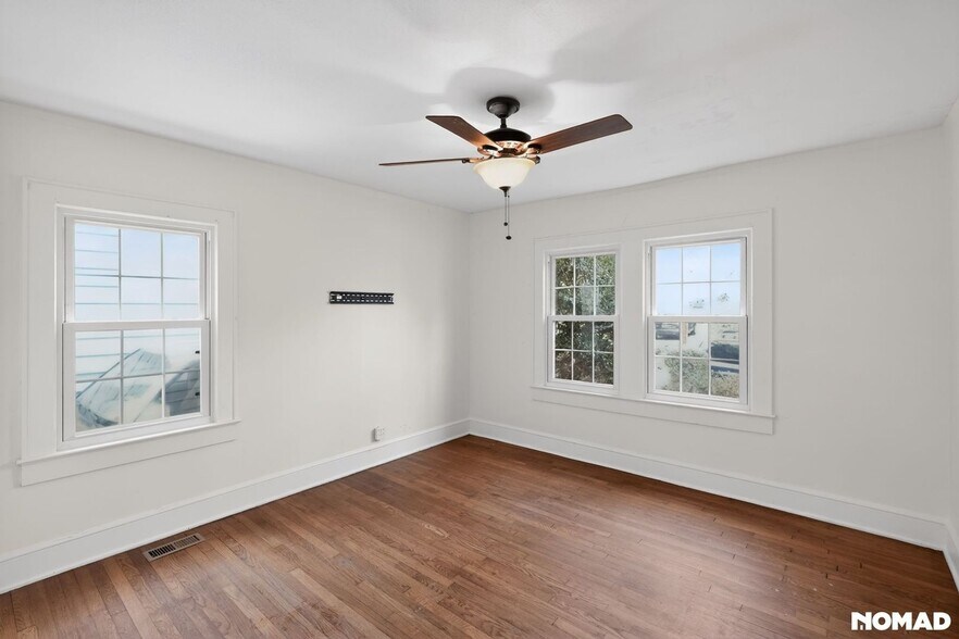 Building Photo - 758 Antone St NW